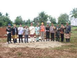Bupati Musa Hadiri Peletakan Batu Pertama Kantor Subdenpom Persiapan di Kabupaten Lamteng