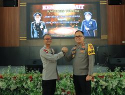 Rangkaian Acara Pisah Sambut Kapolres Tulang Bawang Barat Berlangsung Khidmat Dan Haru.