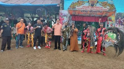 Adi Erlansyah Hadiri Pagelaran Kuda Lumping dalam Rangka HUT ke-13 Pekon Mulyo Rejo Pringsewu