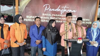 Jadi yang Pertama, Adi Erlansyah dan Hisbullah Huda Resmi Mendaftar ke KPU Pringsewu