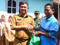 Peduli Korban Angin Puting Beliung, Wabup Nadirsyah Bersama BAZNAS Salurkan Bantuan
