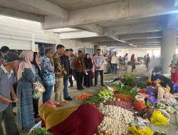 Satgas Pangan Polres Tubaba Hadiri Kegiatan Pengecekan Harga Kebutuhan Pokok Bersama Dinas Koperindag