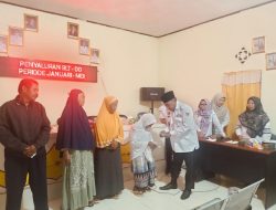 Pekon Semarang Jaya Kecamatan Air Hitam Bagikan BLT-DD kepada 15 KPM