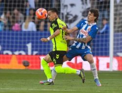 Tembakan Blitz Curler Antony Menjadi Penentu Kemenangan Betis Atas Espanyol 2-1