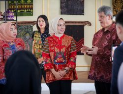 Dubes Palestina Kunjungi Dekranasda Lampung, Antusias Lihat Produk Kerajinan