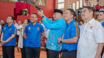 Gubernur Mirza Ramaikan Pembukaan LSO 2025, Main Bareng Mobile Legends Bersama Peserta