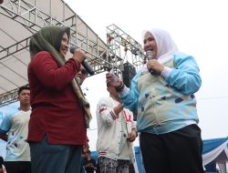 Jalan Sehat HUT Ke-343 Kota Bandar Lampung Tabur Hadiah