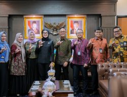 Apresiasi Dedikasi Junanto, Ajak Bimo Lanjutkan Kolaborasi