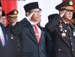 Ade Utami Ibnu Ikuti Upacara Penurunan Bendera HUT ke-80 RI di Lampung