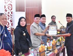 Walikota Hadiri Penyampaian Enam Raperda Usul Inisiatif DPRD Bandar Lampung