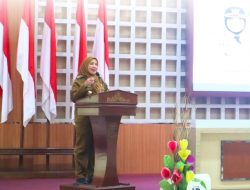 Wali Kota Beri Penghargaan Kepada Koperasi di Bandar Lampung