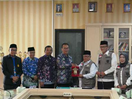 Kunjungan FKUB Provinsi Lampung diterima oleh Asisten Bidang Pemerintahan Wilson Faisal