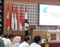 Walikota Bandar Lampung Eva Dwiana menghadiri sekaligus membuka kegiatan Sosialisasi Perlindungan Anak Terpadu Berbasis Masyarakat (PATBM) yang digelar di Aula Semergou, Pemerintah Kota Bandar Lampung, Selasa (8/10/2025).