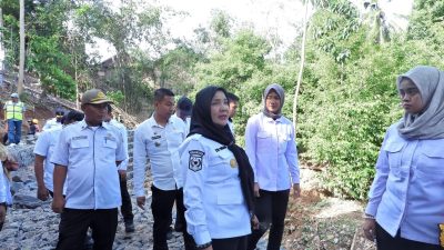 Walikota Tinjau Pembangunan Talud di Kecamatan Kemiling