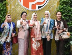 Dekranasda Lampung Gandeng Batik Keris Angkat Motif Siger dan Kapal