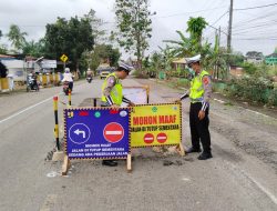 Satlantas Polres Lampung Utara Laksanakan Rekayasa Arus Lalu Lintas di Jalan Sukarno Hatta