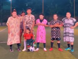 IJP Lampung Meriahkan Hari Kartini, Laga Minisoccer Pakai Daster, Pejabat Pemprov Ikut Turun ke Lapangan
