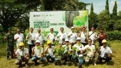 Peringati Hari Bumi Sedunia, PTPN IV Regional 7 Gelar Aksi Tanam Pohon Serentak di Kebun & PKS Bekri
