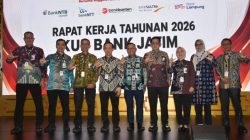 Sekdaprov Marindo dan Jajaran Direksi Bank Lampung Hadiri Rapat Kerja KUB Bank Jatim Tahun 2026