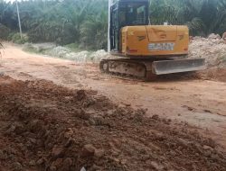 Dua Tahun Terakhir, PTPN IV PalmCo Perbaiki Puluhan Kilometer Jalan untuk Akselerasi Ekonomi Desa