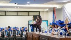 Wagub Jihan Ajak Wisudawan Bangun Desa