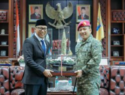 Gubernur Mirza Apresiasi Pengabdian Danbrigif Marinir