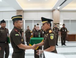 Kajati Lampung Lantik Wakajati dan Sejumlah Pejabat Baru