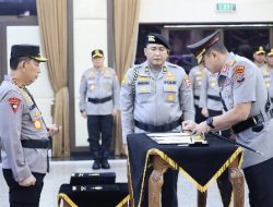 Kapolri Pimpin Sertijab Pejabat Utama dan Sejumlah Kapolda di Mabes Polri, Brigjen Pol Hengki Haryadi Nakhodai Polda Papua Barat Daya