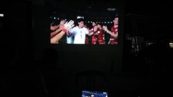 Nobar Bergemuruh di Sakura Residence! Garuda Juara, Thailand Tumbang Lewat Adu Penalti