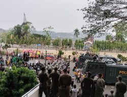 Ratusan Mahasiswa Demo DPRD Lampung, Soroti Kebijakan 2 Tahun Prabowo-Gibran
